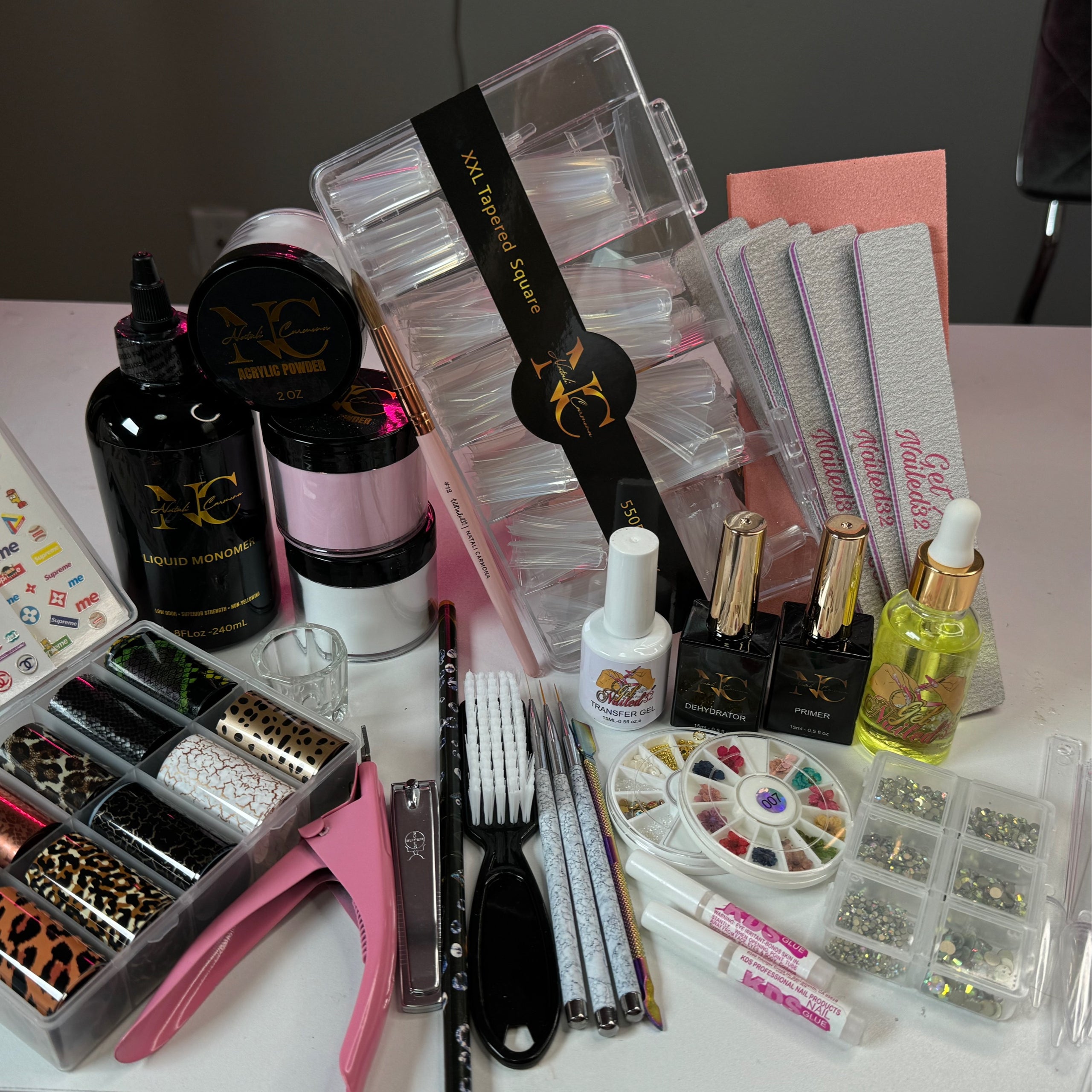 acrylic nail kit for beginners | GetNailed32